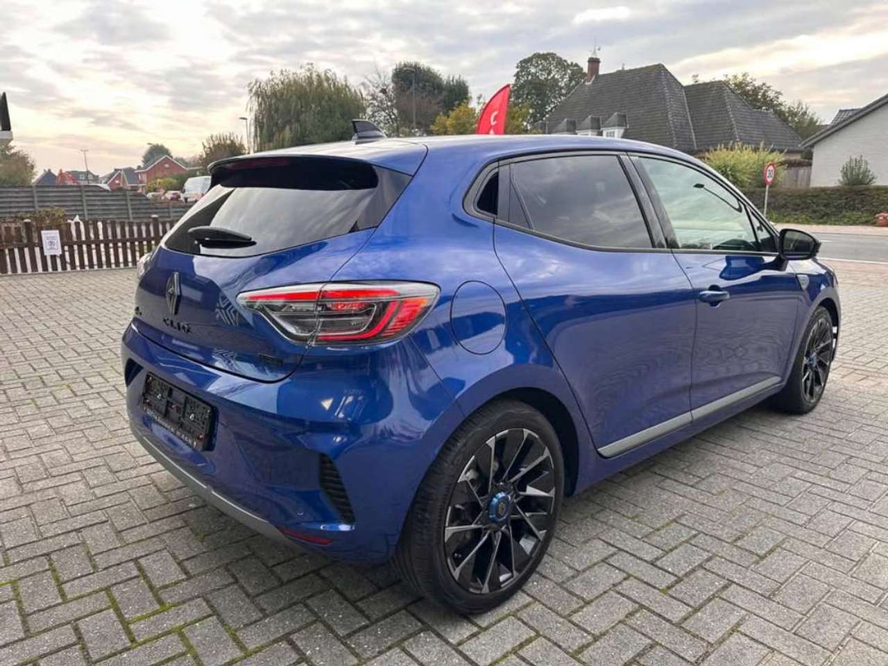 Renault Clio  esprit Alpine E-Tech full hybrid 145