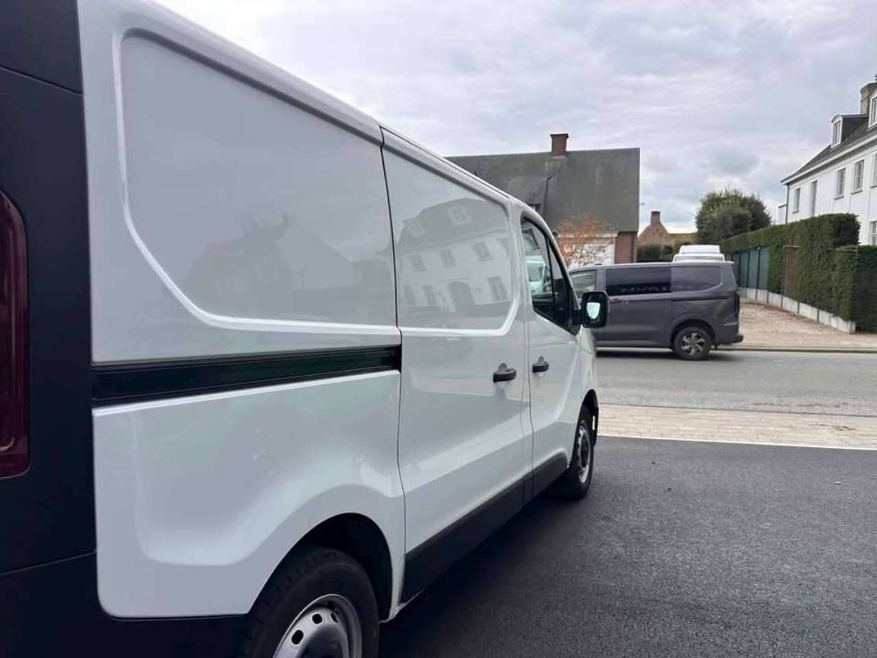 Renault Trafic  FG Confort L1H1 Energy Blue dCi 130 6D – 2T9